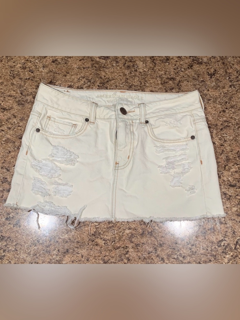 AMERICAN EAGLE Distressed Denim mini skirt size women’s 4